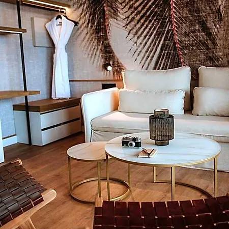 Casa Indiana Boutique Hotell